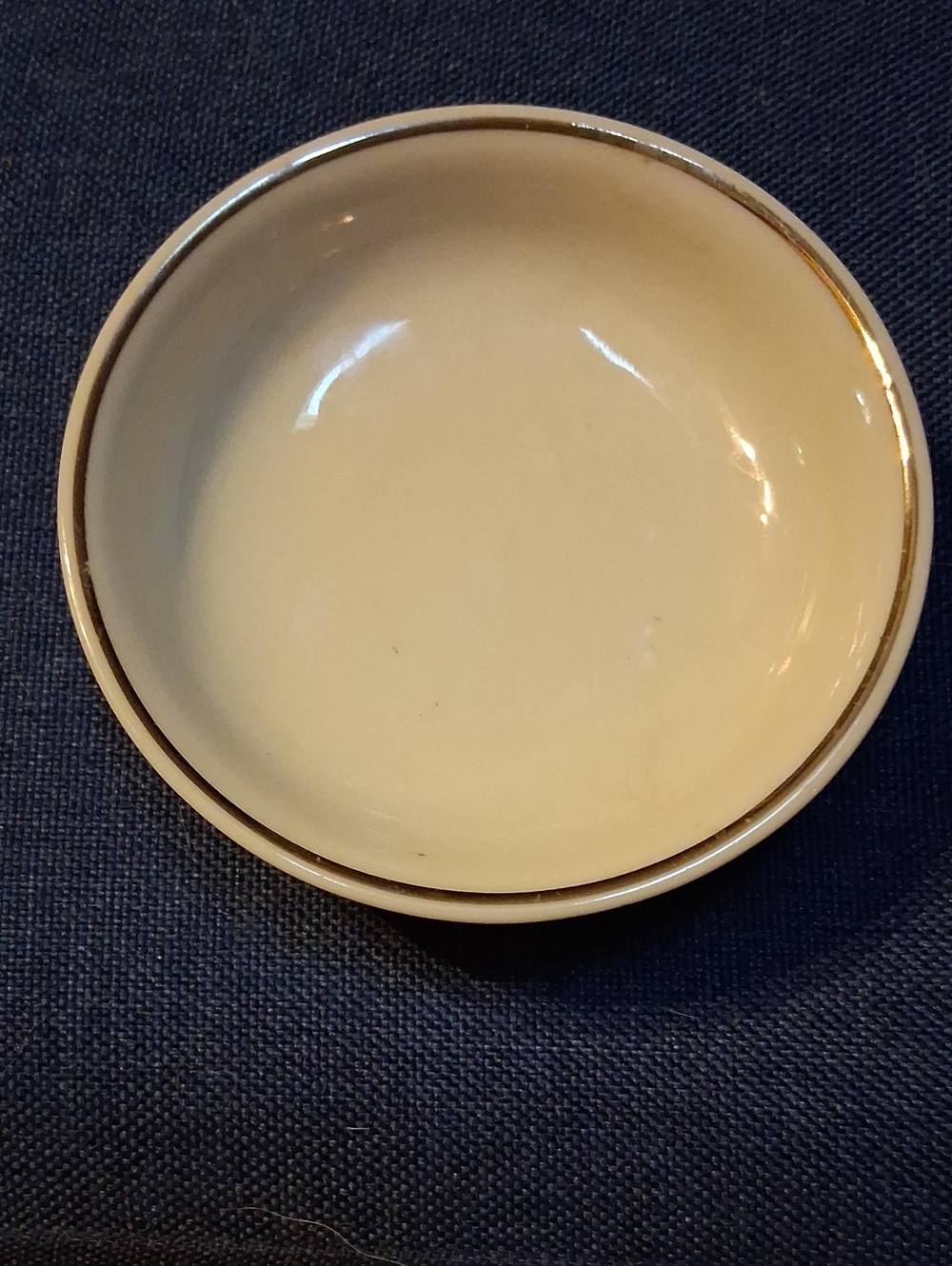Cream Ceramic Small Trinket Plate with Gold Rim